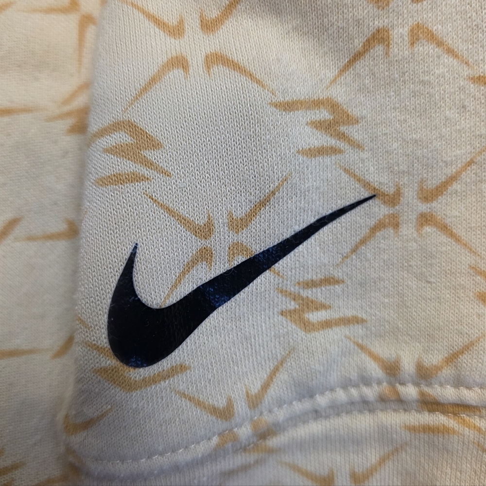 3BRAND by Russell Wilson Tan Graphic Hoodie Youth XL 13 15 - Picture 6 of 7